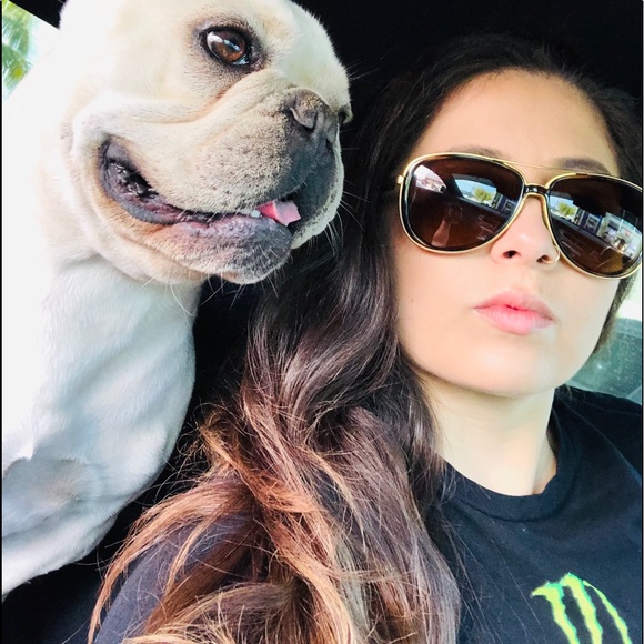 Meet your Posher, Rocio - Picture 4 of 5